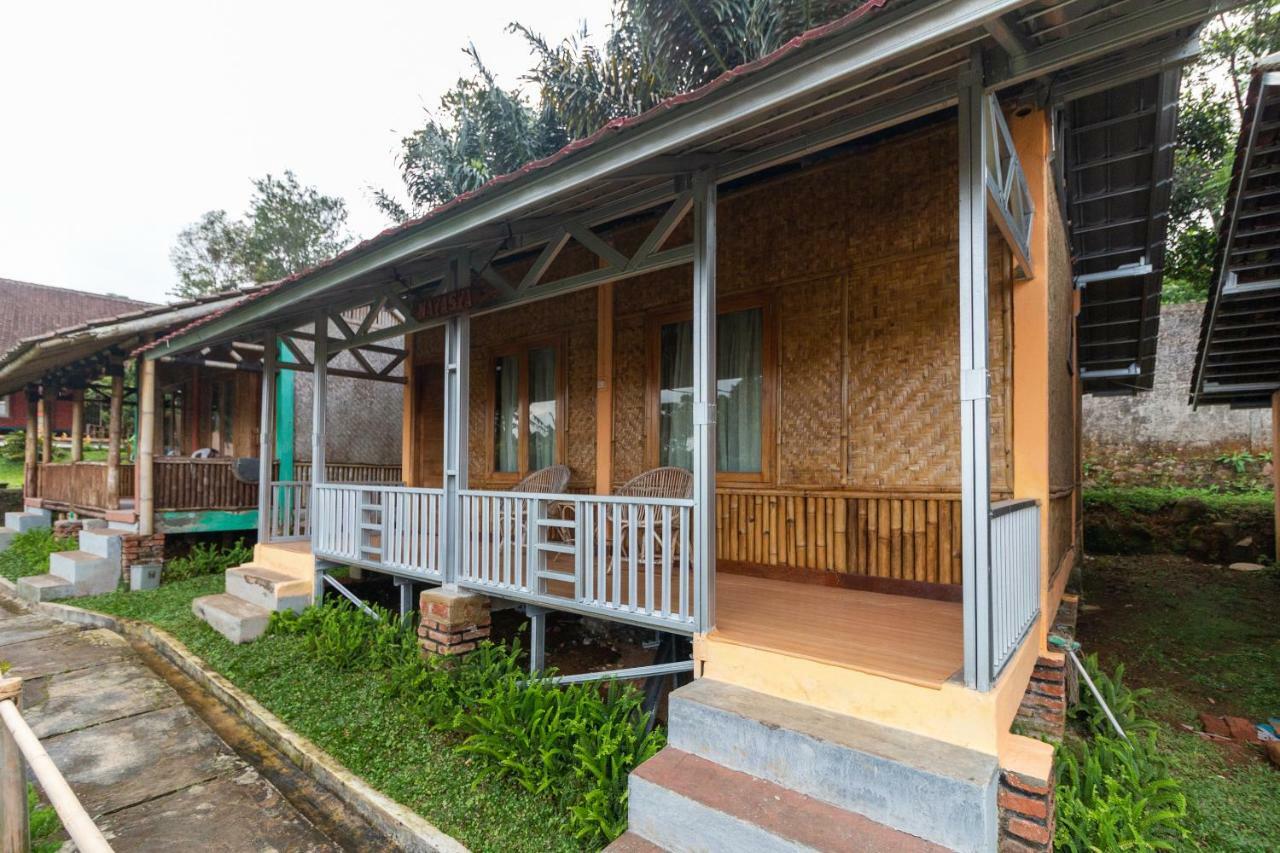 Reddoorz Plus At Grand Yustik Sukabumi Exteriör bild
